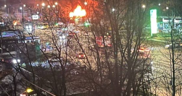 У Львові пролунали потужні вибухи: містом шириться паніка, рятувальники на місці подій
