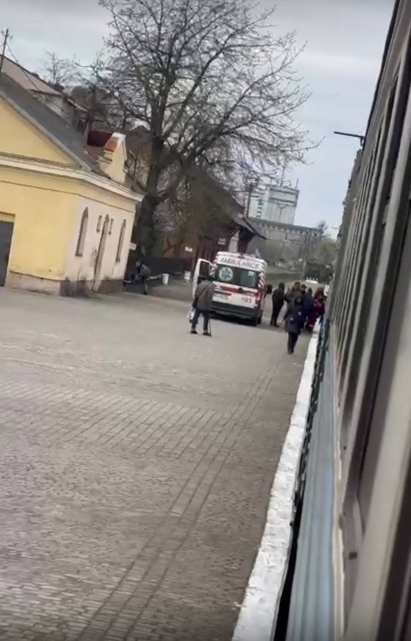 Трагедія на Львівщині: розкриваються нові подробиці загибелі пасажира в поїзді