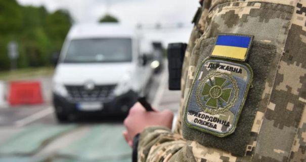 Українсько-польський кордон перевантажений: прикордонники повідомили про зростання черг через збільшення потоку пасажирів
