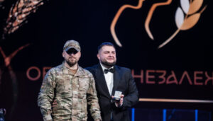 Почесні нагороди «Обличчя Незалежності» вручені військовим Львова за героїзм та відданість Україні