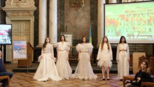 “Свято італійської спадщини: Україна занурюється у світ мови, культури та дизайну”.