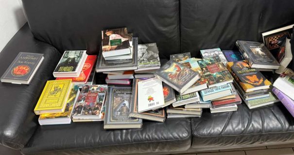 "Зелений коридор" не врятував: полтавчанин віз заборонені книги з Росії, суд виніс вирок
