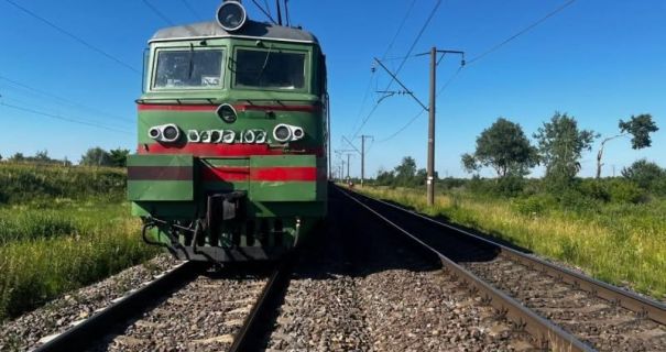 Трагедія на Львівщині: потяг обірвав життя 19-річного юнака