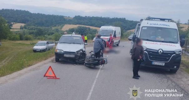 "Трагедія у Львівській області: нетверезий водій мотоцикла спричинив ДТП, пасажир загинув на місці" (159 символів)