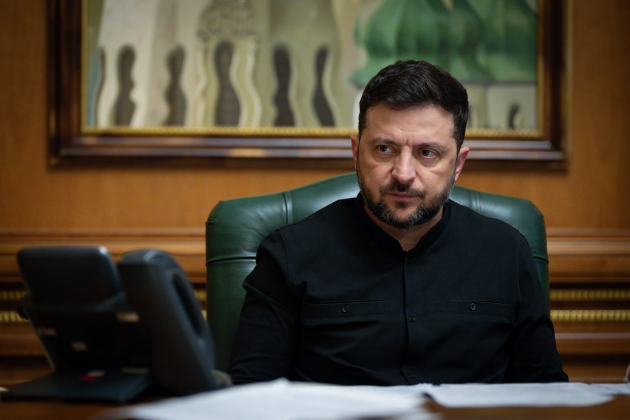 Президент Зеленський відзначив шістьох жителів Львівської області високими державними нагородами за видатні заслуги перед Україною