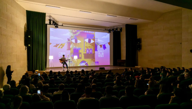 Львівський міжнародний кінофестиваль WIZ-ART оголосив захопливу програму, яка обіцяє занурити глядачів у світ художнього кіно і документалістики з різних куточків світу.