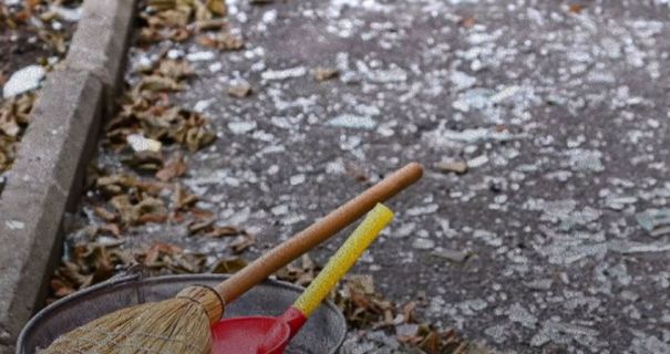 У Львові двірники масово звільняються: неочікувані причини. 🧹💨